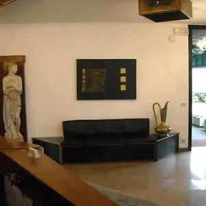 Byron 酒店