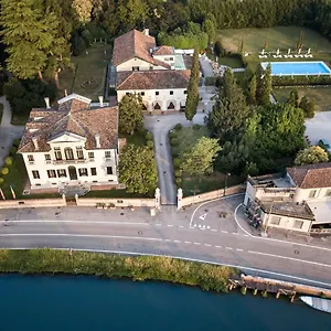 Franceschi & Hotel